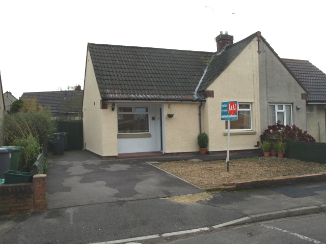 Hillside, Mangotsfield, Bristol, BS16 9JY